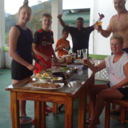 Richard Homestay Ella Buitenkant foto