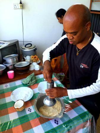 Richard Homestay Ella Kamer foto