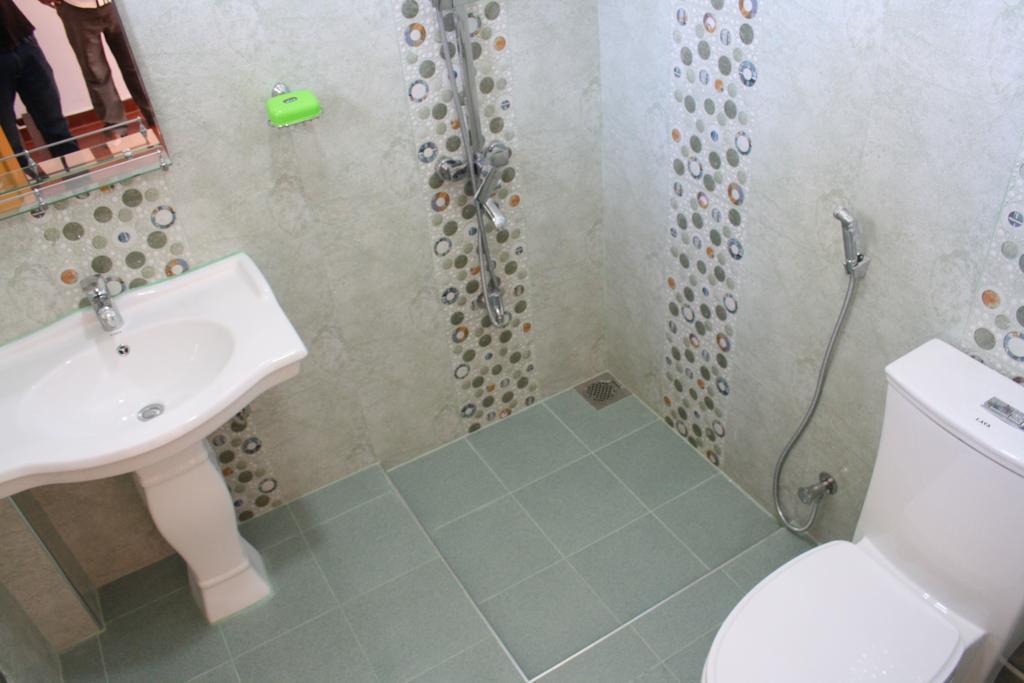 Richard Homestay Ella Buitenkant foto